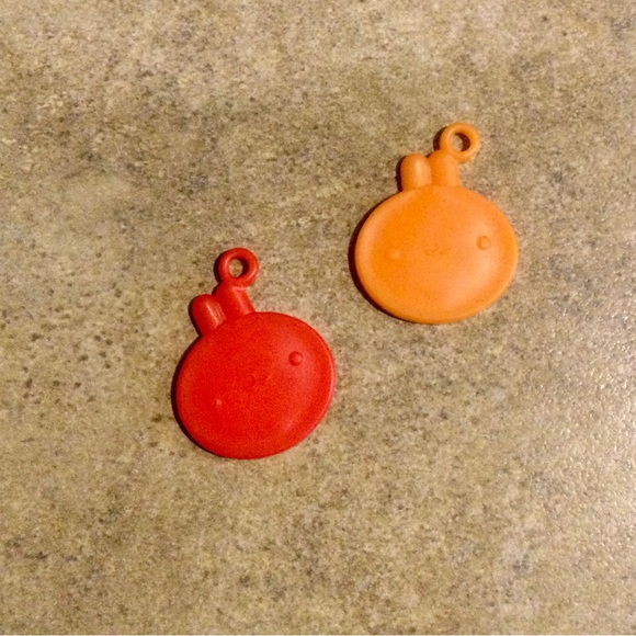 Two Cute Little Molang Charms - Picture 2 of 3